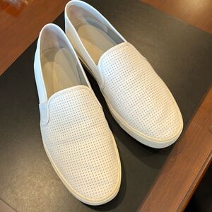 VINCE women Blair slip on sneaker